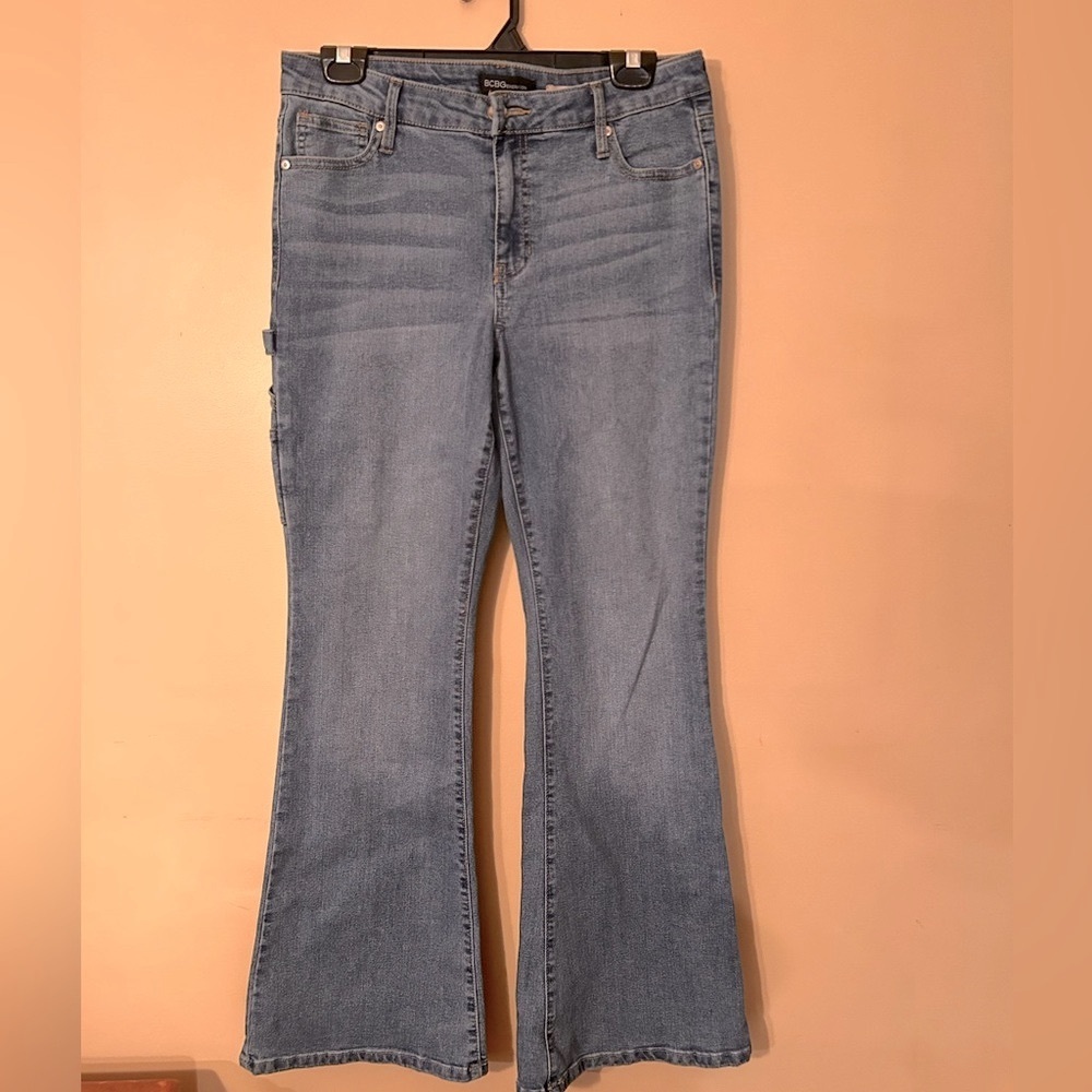 BCBG Carpenter jeans / flare
